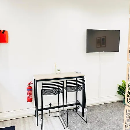 Apartment Lovely Estelle By Citynest Blackpool