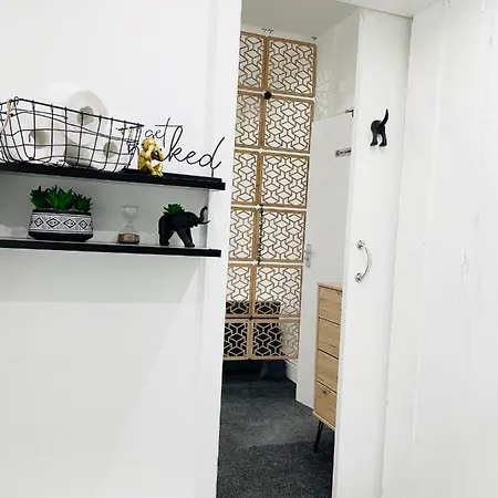 Apartment Lovely Estelle By Citynest Blackpool