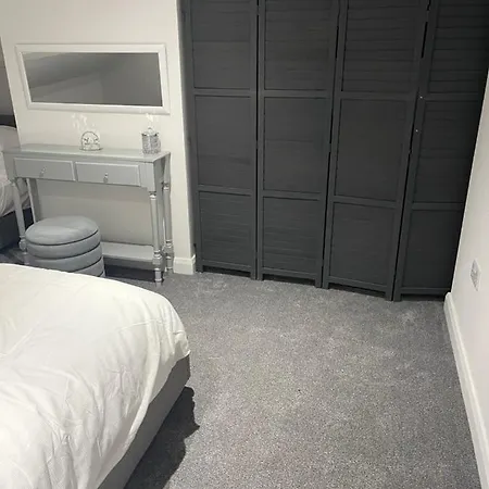 The Welcome Apartment