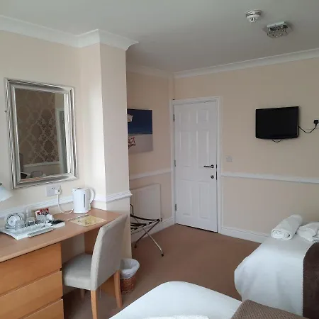 Surrey House 4* Blackpool