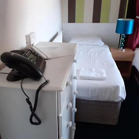 Hotel The Coastal Bay