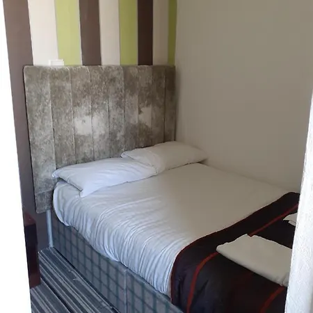 The Coastal Bay 3* Blackpool