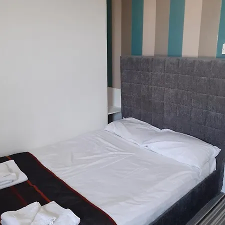 The Coastal Bay 3*
