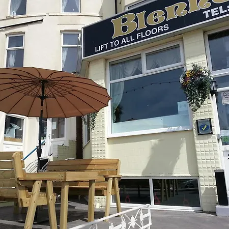 Hotel The Blenheim Mount 3*