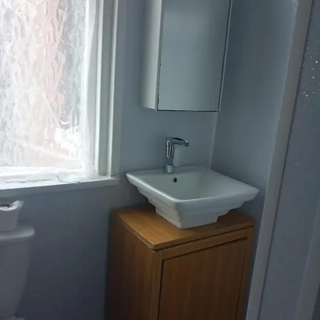 White Bed & Breakfast