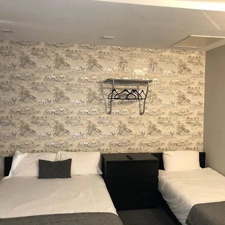 Guest house Ultimate Family Blackpool