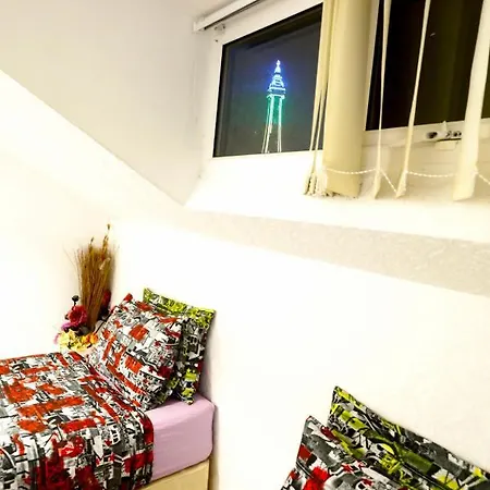 Blackpool Central Hotel Bed & Breakfast