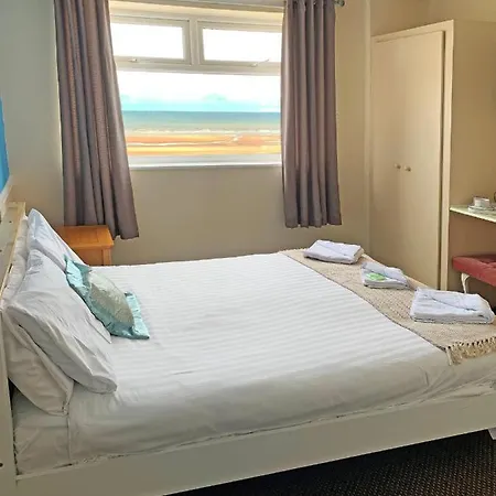 Sapphire Promenade Hotel