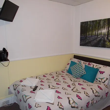 Delamere Bed & Breakfast 3*