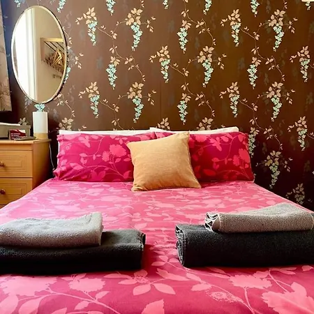 Walkden House Guest house