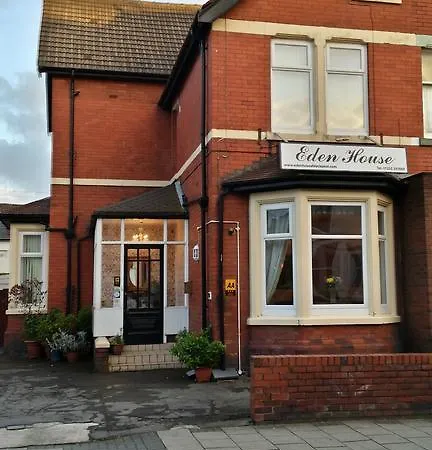 Bed & Breakfast Eden House 3*