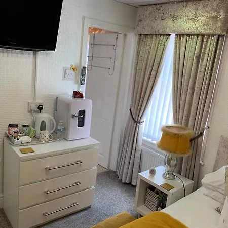 Sorrento House 4*