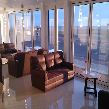 Hotel The Royal Windsor 2*
