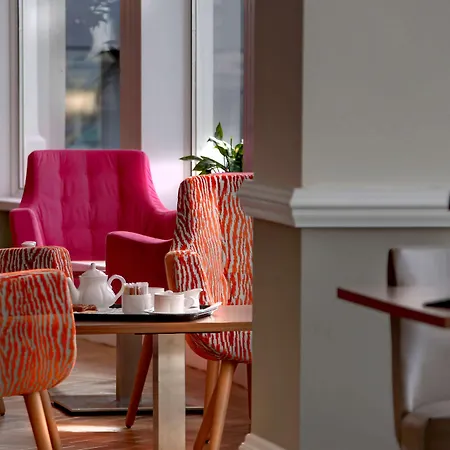 Western Carlton Hotell