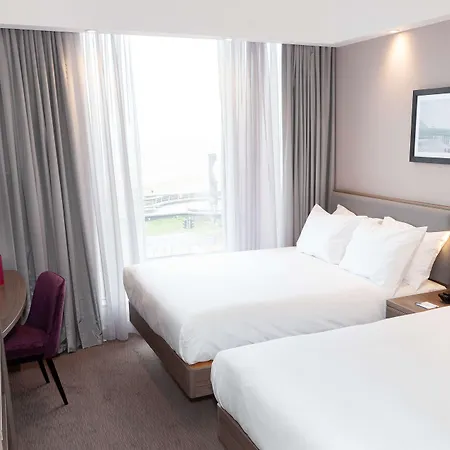 Hampton By Hilton Hotel