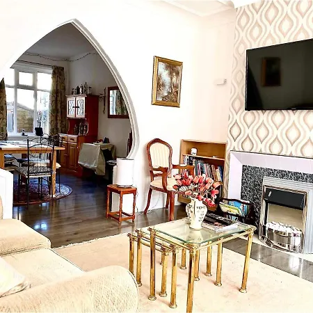 Number 36 Bed & Breakfast Blackpool