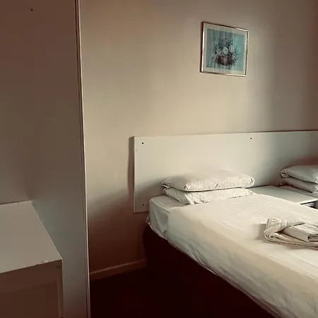 Hotel Sunset 3*