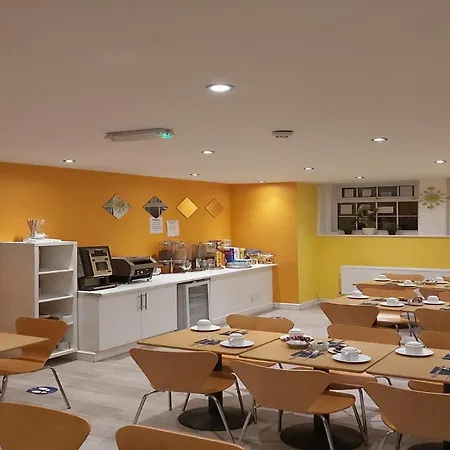 The Shores Hotel, 3* 블랙풀