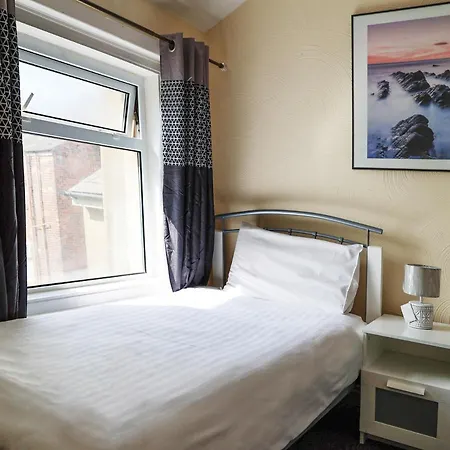 The Shores Hotel, 블랙풀