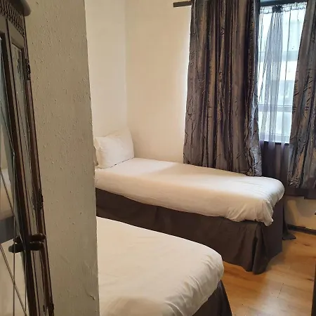 Hotel Balkan 3*