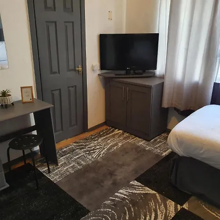 Balkan Hotel 3*