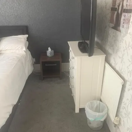 Guest house Macleods 3*