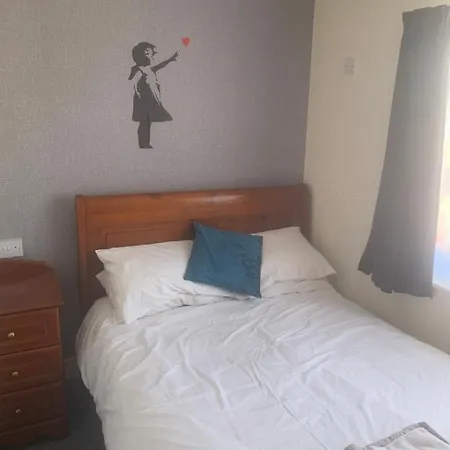 Guest house Macleods