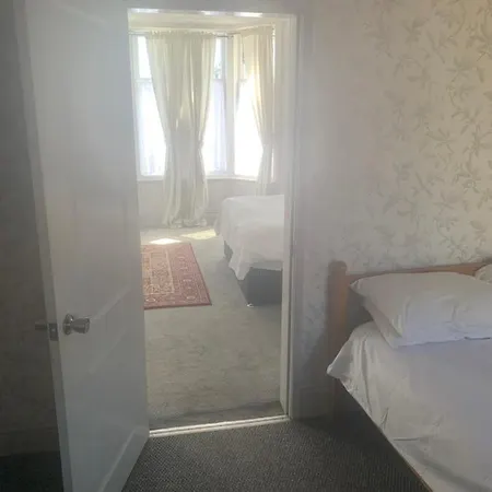 Guest house Macleods Blackpool