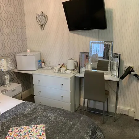 Sorrento House 4*