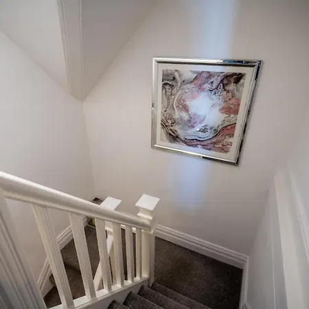 Cavendish Cat And Gaming House * Blackpool
