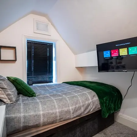 Cavendish Cat And Gaming House Blackpool