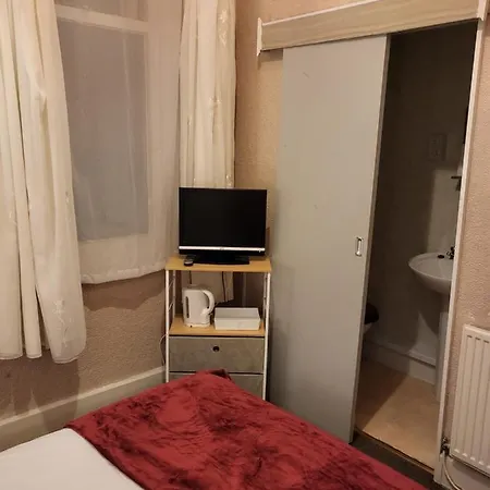 Talbot House 3*