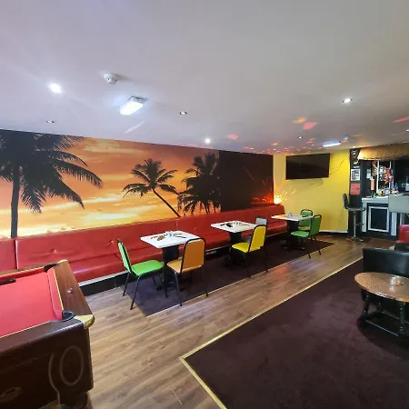 Palm By The Sea 3*