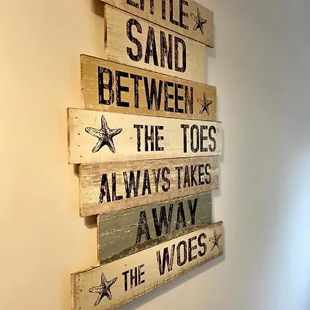 Homestay Abode - Silver Sands