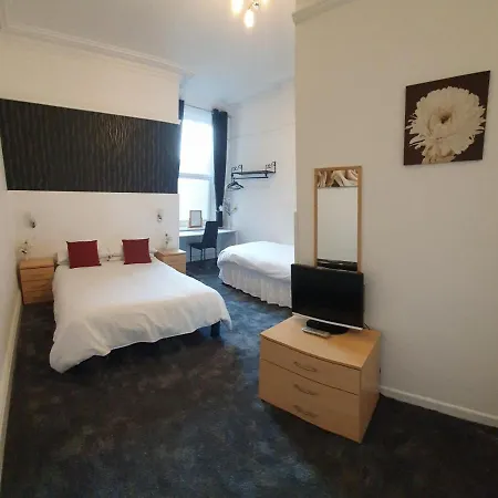 Norwyn Court Apartment