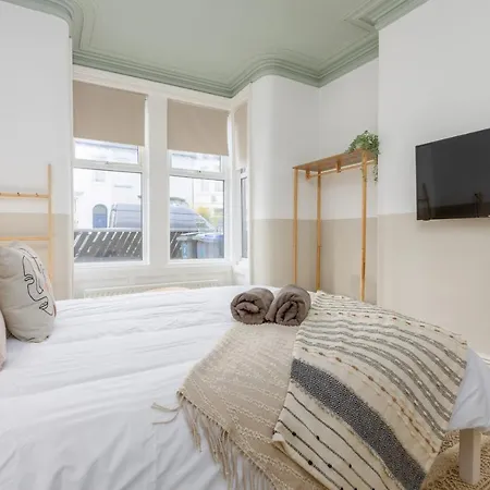 Stoneholme Short - Clare Street * Blackpool