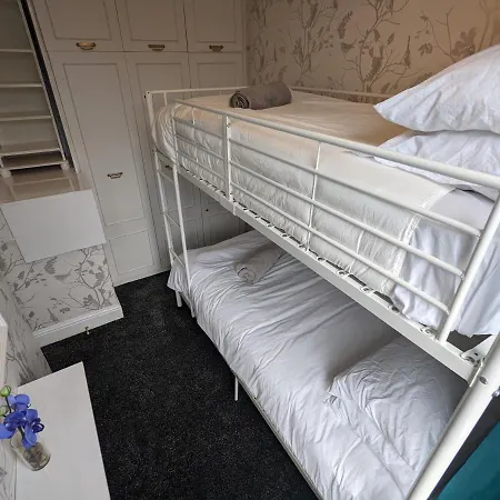 Holiday home Moon Townhouse Free Parkingprivate Garden Blackpool