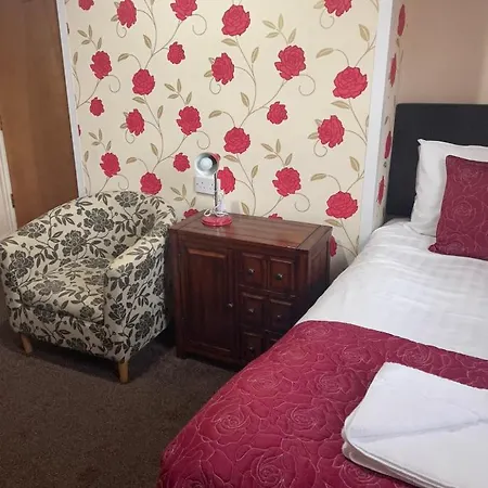 Phildene Suites Lodge *