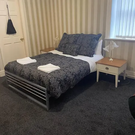 Lodge Phildene Suites Blackpool
