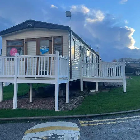Apartment Luxury 6 Berth Caravan, Marton Mere Blackpool