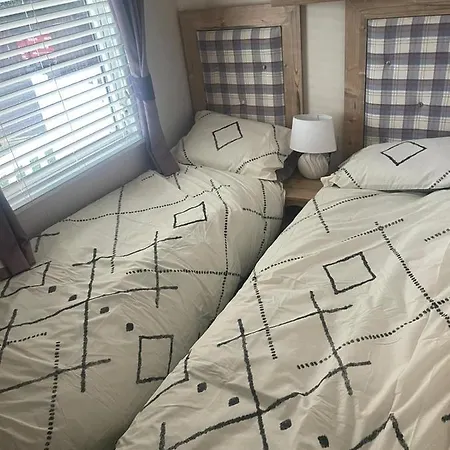 Luxury 6 Berth Caravan, Marton Mere Apartment Blackpool