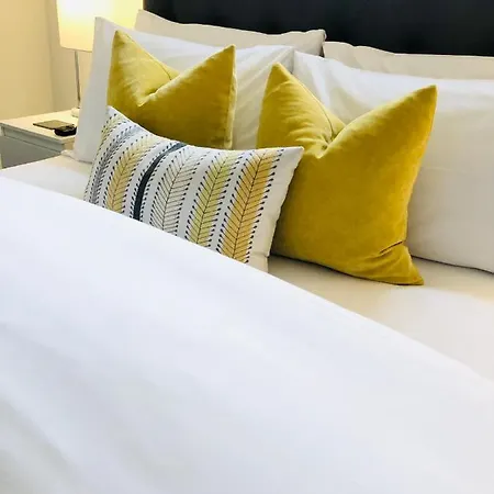 Bed & Breakfast Chadberry House 3*