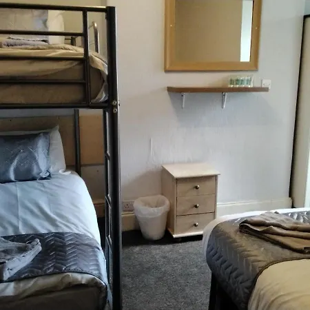 Lucena Bed & Breakfast Blackpool