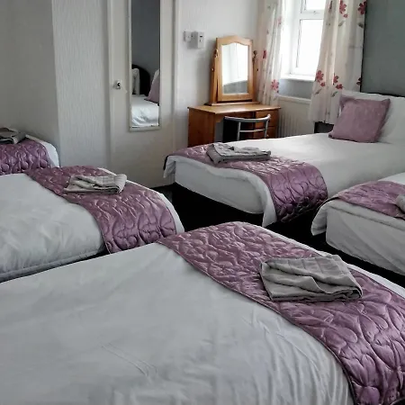 Lucena Bed & Breakfast
