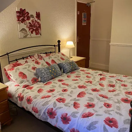 Guest house The Laurels