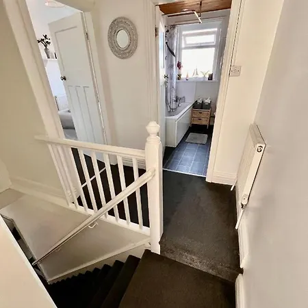 Entire In With Free Parking And A Private Patio Garden Holiday home Blackpool