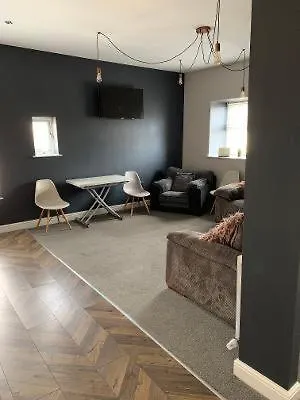 My Perfect Place & -some With Hot Tub- Free Parking Blackpool