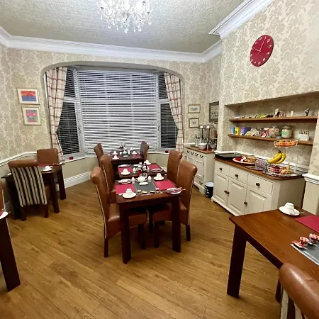 North Crest Panzió 4*