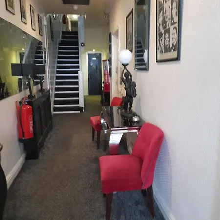 The Fame 3* Blackpool