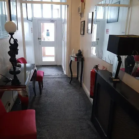 The Fame B&B 블랙풀